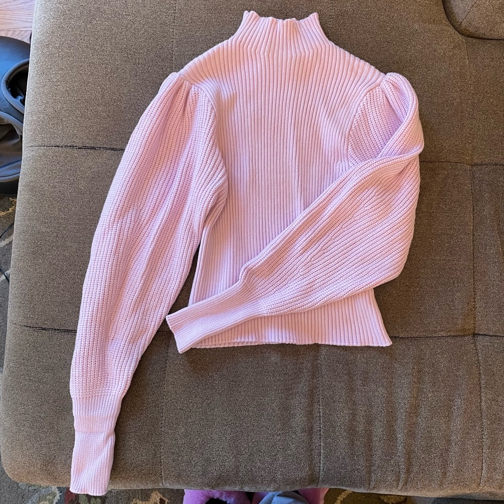 NWOT pink ribbed sweater with balloon sleeves
